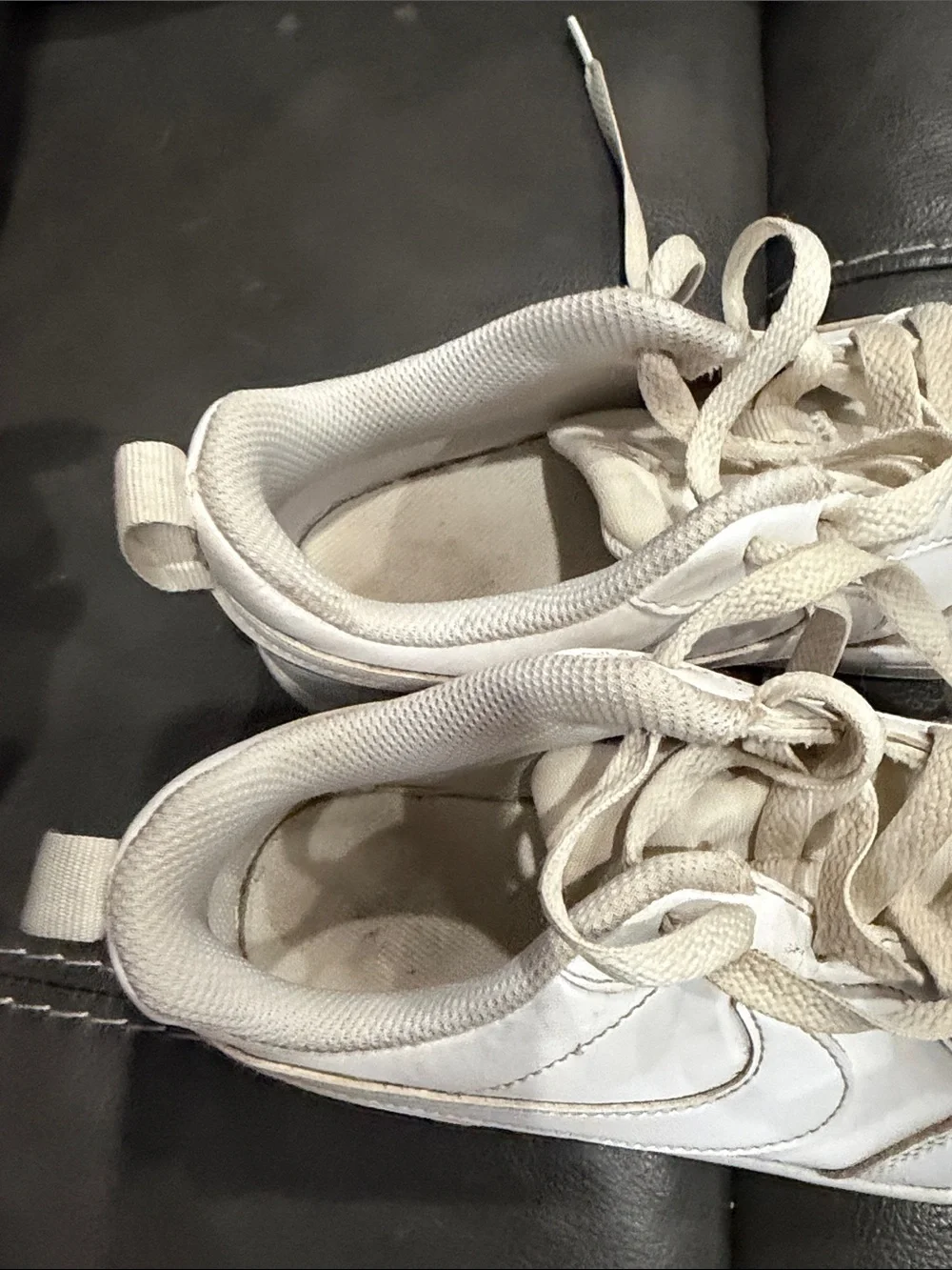 Nike kids low